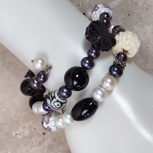 Multi Beaded Sterling Silver Coil Bracelet - Picture 4 of 11